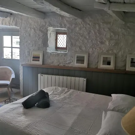 La Maison Medievale A Colombage En Quercy Tatil Evi *