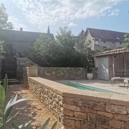 La Maison Medievale A Colombage En Quercy Tatil Evi Puylagarde